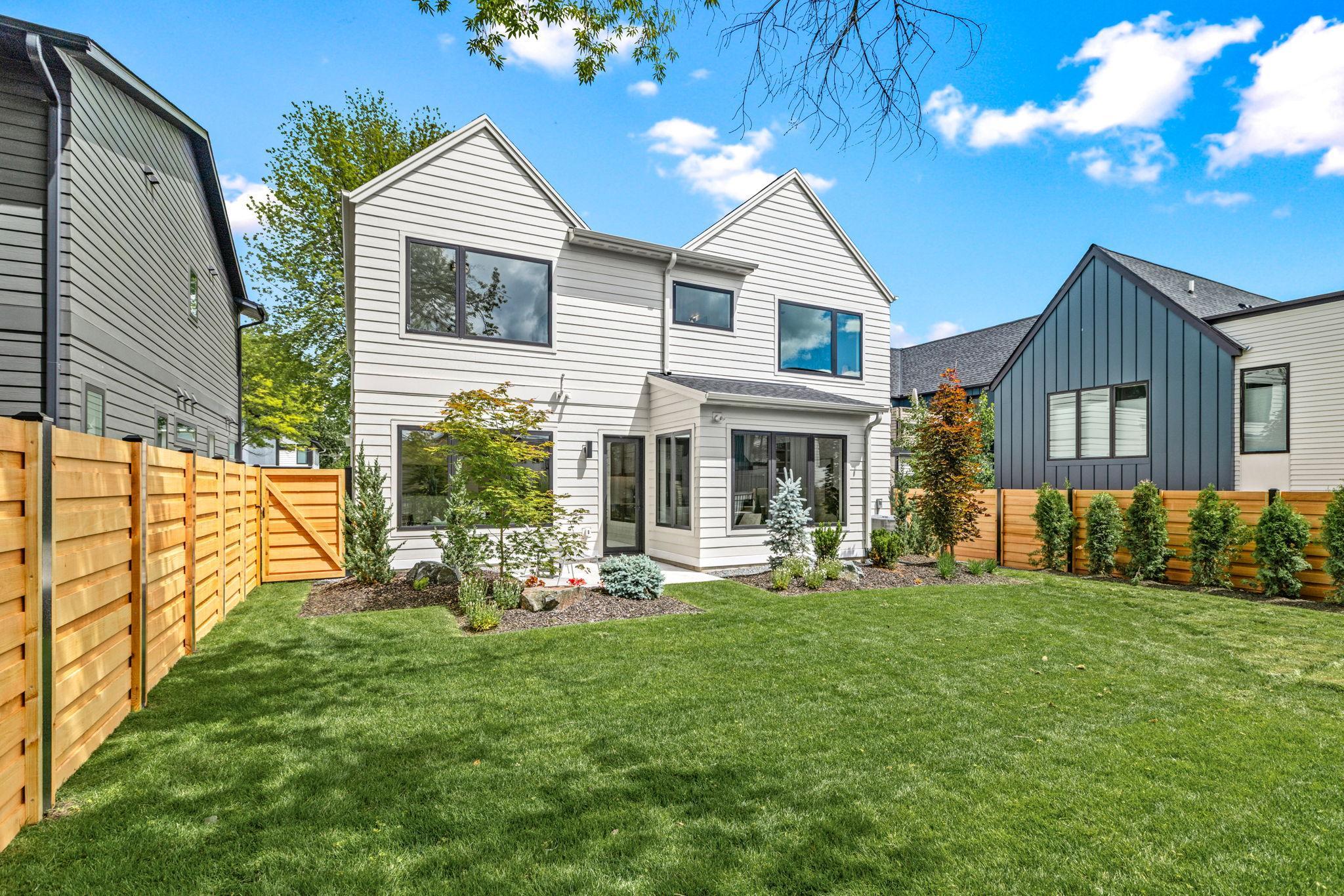 View of Residential at 6136 Oaklawn Avenue, Edina MN 55424, Edina (51 of 59) - Mike Wilen | Minnesota Team Real Estate
