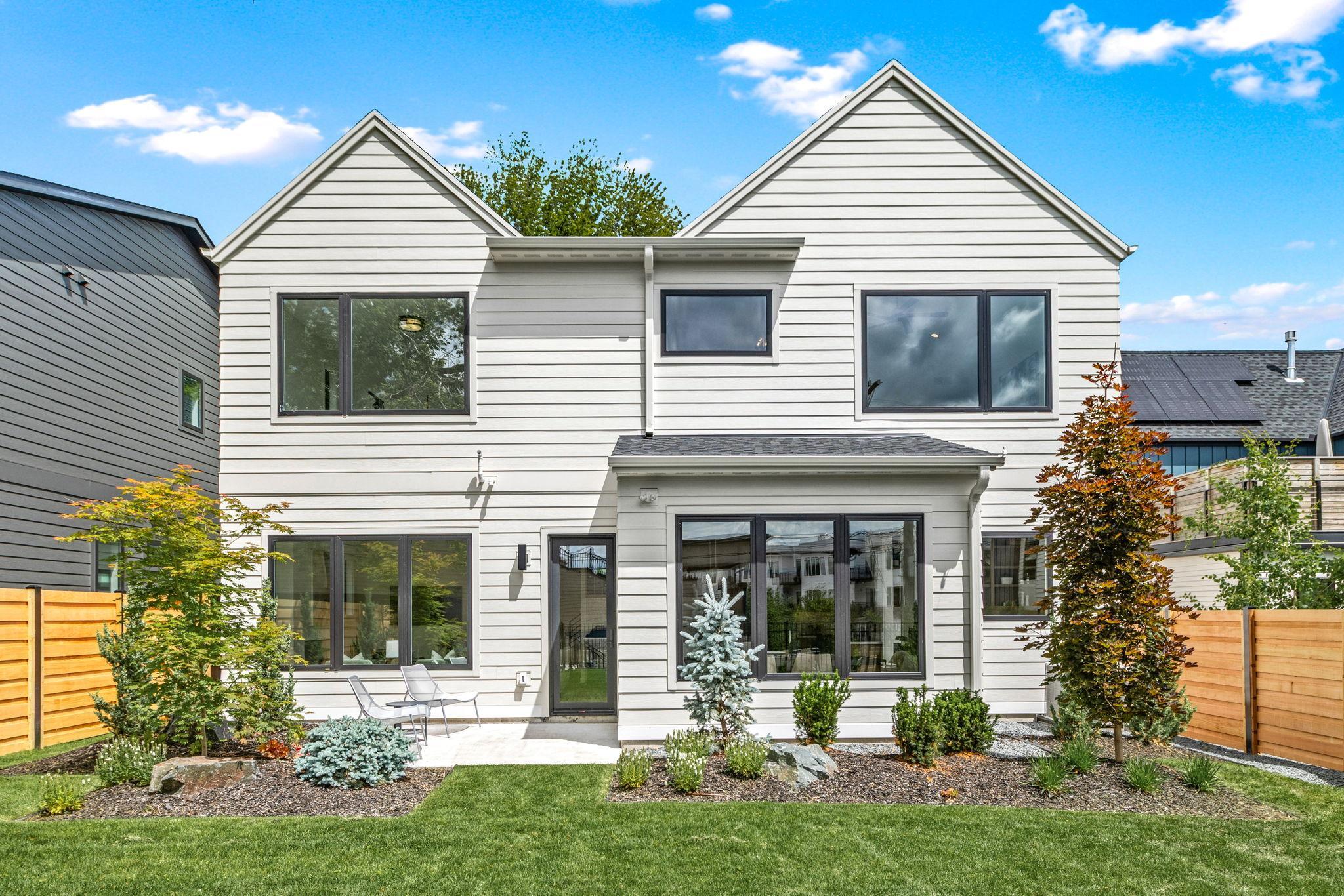 View of Residential at 6136 Oaklawn Avenue, Edina MN 55424, Edina (50 of 59) - Mike Wilen | Minnesota Team Real Estate