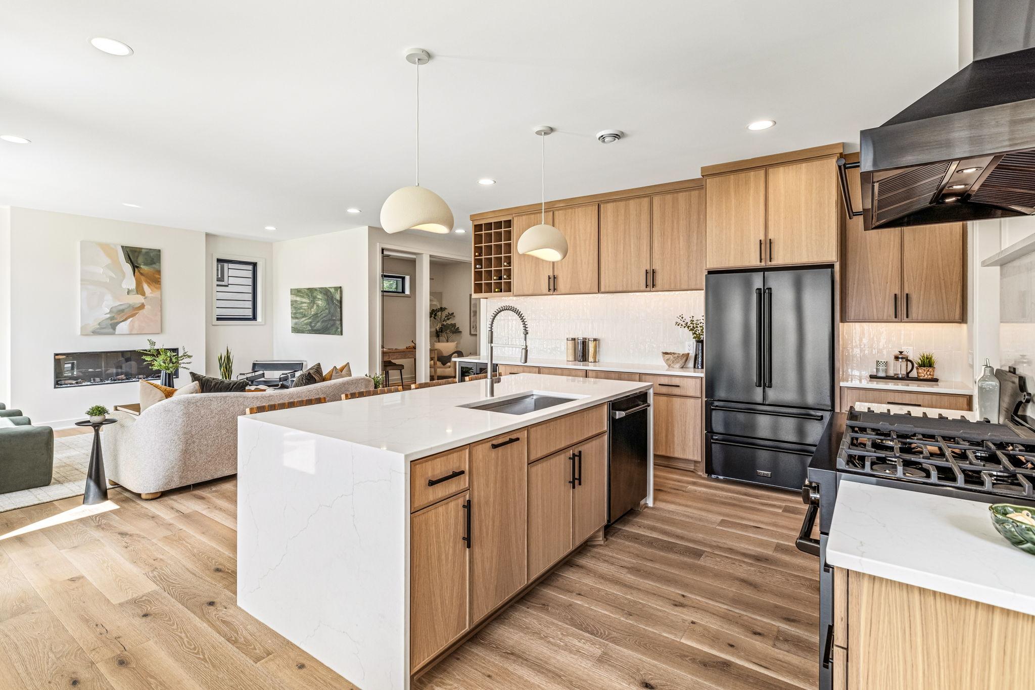 View of Residential at 6136 Oaklawn Avenue, Edina MN 55424, Edina (19 of 59) - Mike Wilen | Minnesota Team Real Estate