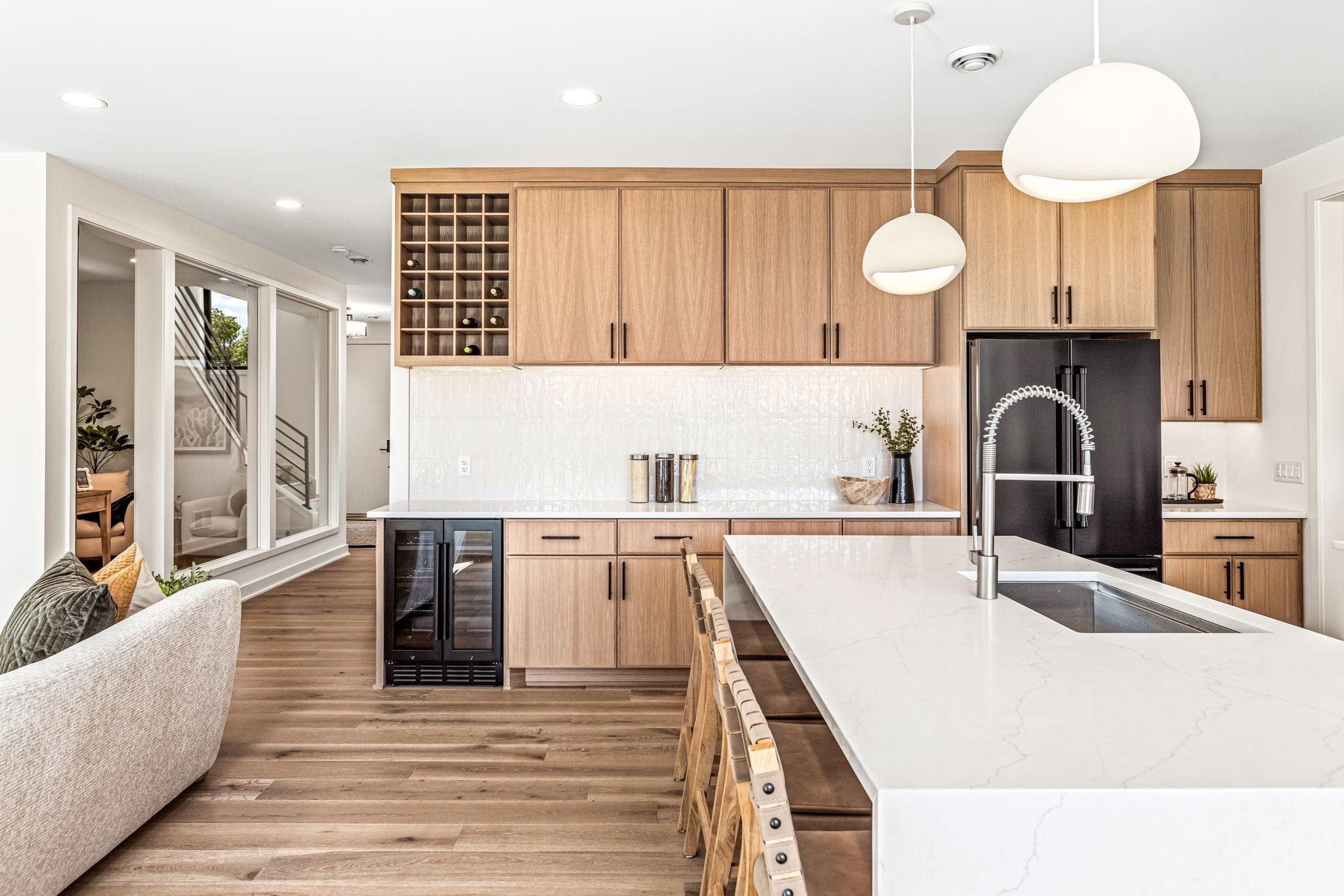 View of Residential at 6136 Oaklawn Avenue, Edina MN 55424, Edina (13 of 59) - Mike Wilen | Minnesota Team Real Estate