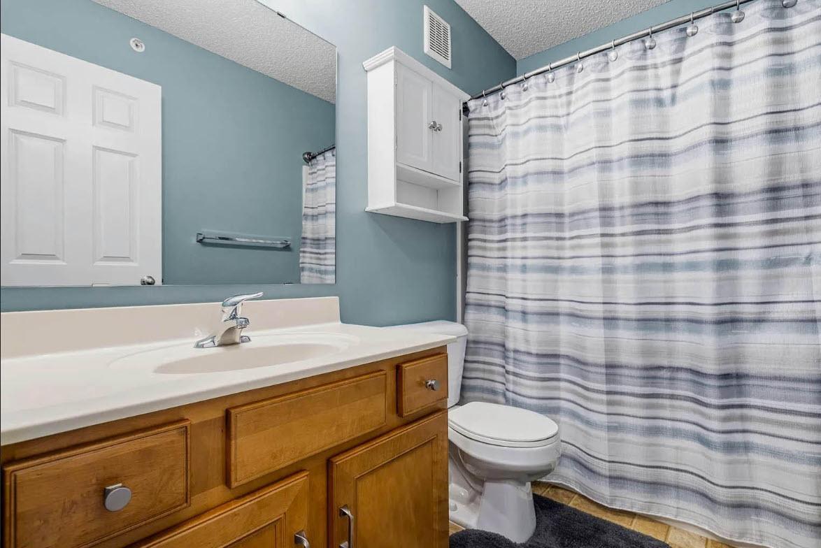 View of Residential at 407 Lookout Place, Columbia Heights MN 55421, Columbia Heights (23 of 29) - Mike Wilen | Minnesota Team Real Estate