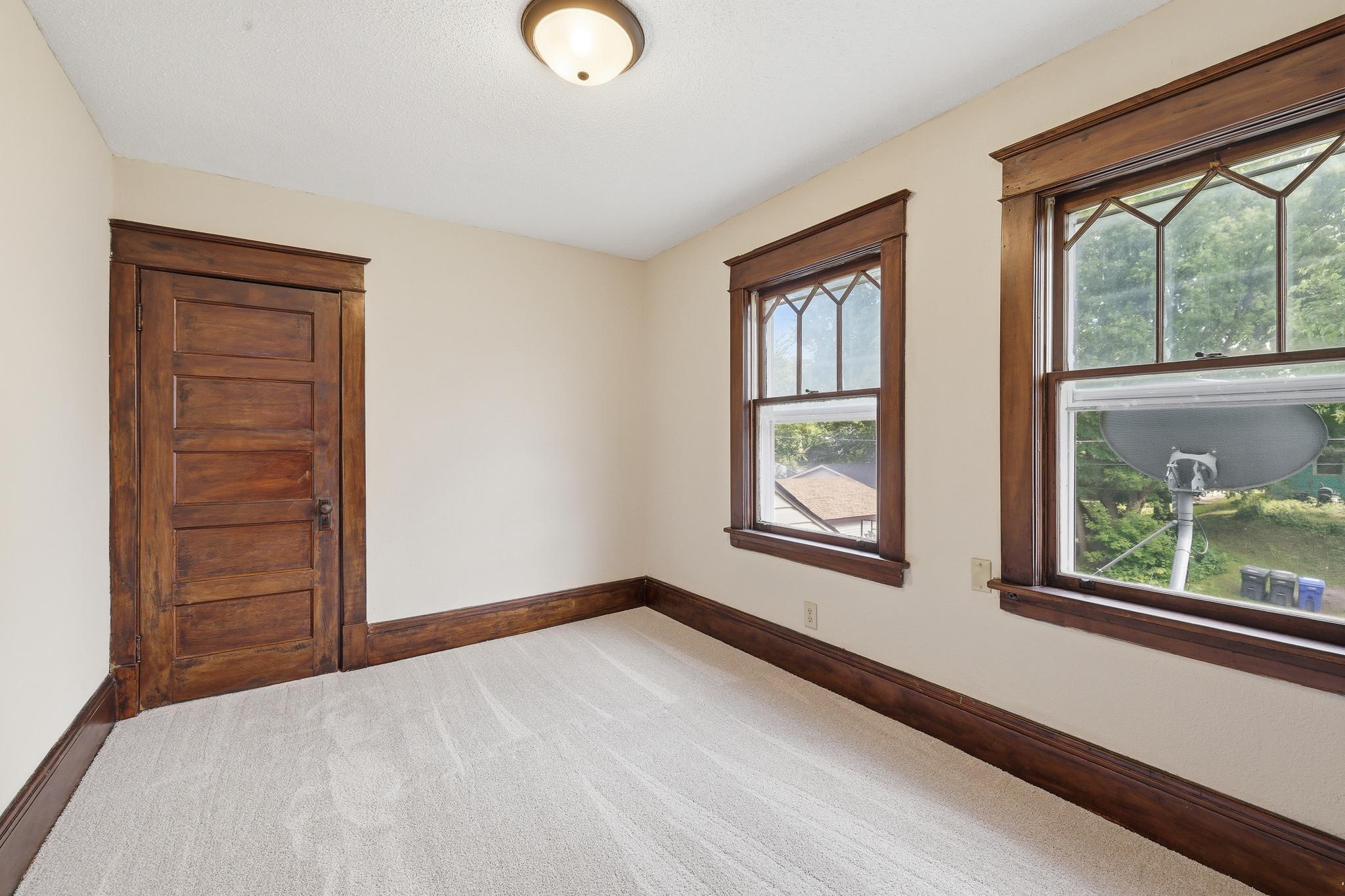 View of Residential at 934 Central Avenue, Saint Paul MN 55104, Saint Paul (12 of 15) - Mike Wilen | Minnesota Team Real Estate