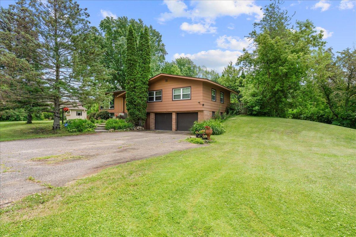 View of Residential at 7515 209th Street, Forest Lake MN 55025, Forest Lake (14 of 39) - Mike Wilen | Minnesota Team Real Estate