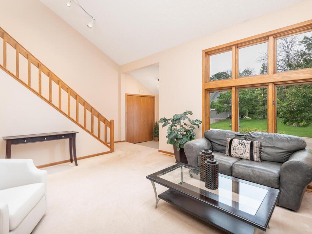 View of Residential at 18511 Maple Leaf Drive, Eden Prairie MN 55346, Eden Prairie (7 of 65) - Mike Wilen | Minnesota Team Real Estate