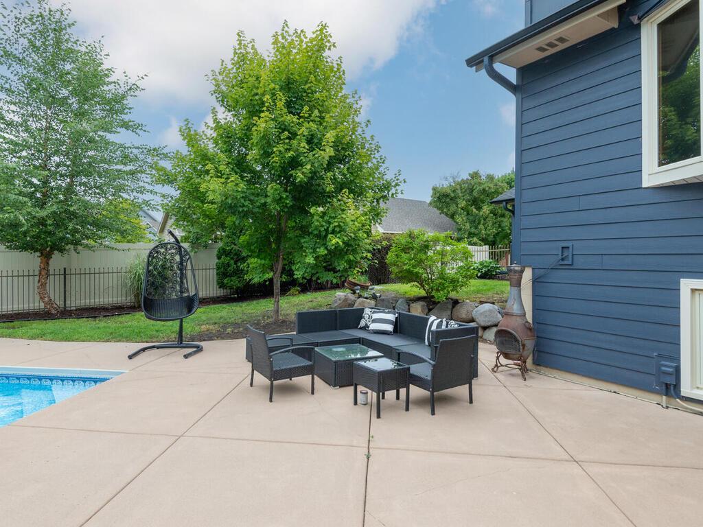 View of Residential at 18511 Maple Leaf Drive, Eden Prairie MN 55346, Eden Prairie (30 of 65) - Mike Wilen | Minnesota Team Real Estate