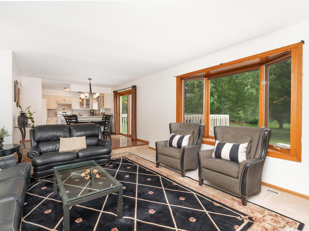 View of Residential at 18511 Maple Leaf Drive, Eden Prairie MN 55346, Eden Prairie (32 of 65) - Mike Wilen | Minnesota Team Real Estate