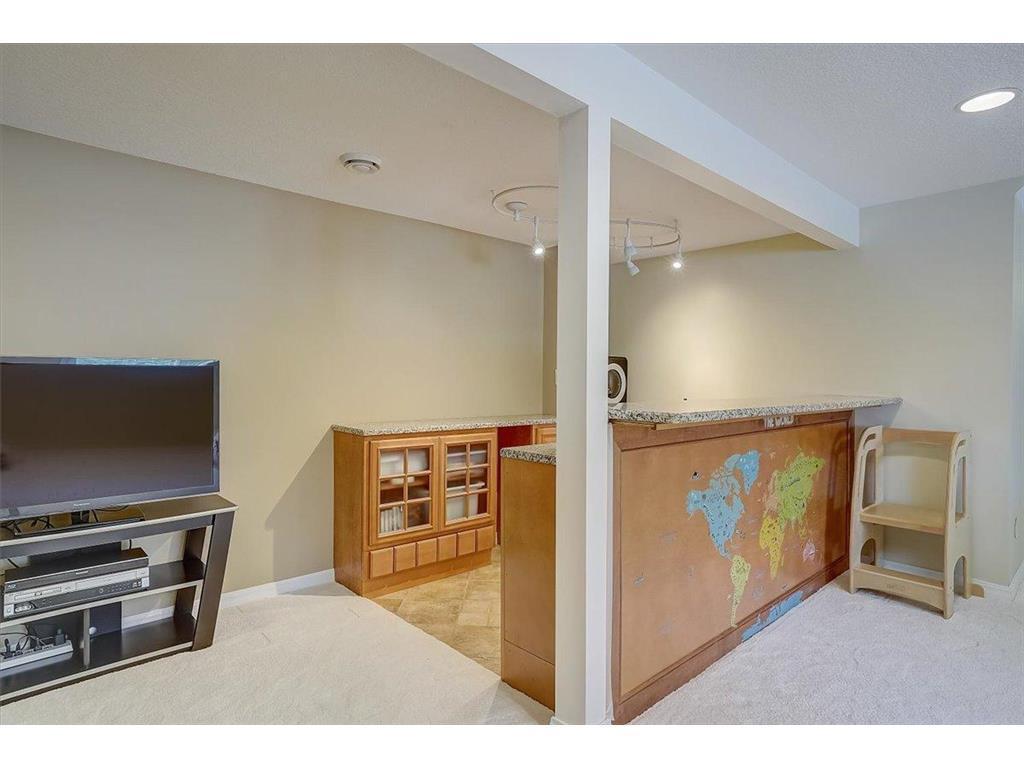 View of Residential at 18511 Maple Leaf Drive, Eden Prairie MN 55346, Eden Prairie (55 of 65) - Mike Wilen | Minnesota Team Real Estate