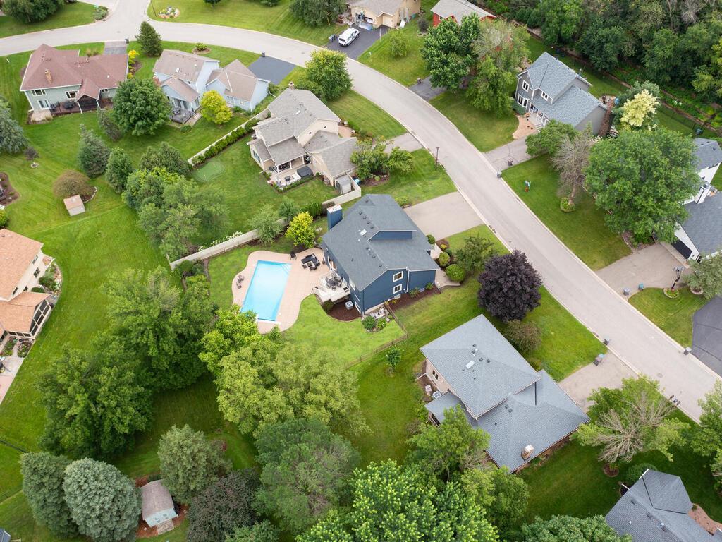 View of Residential at 18511 Maple Leaf Drive, Eden Prairie MN 55346, Eden Prairie (62 of 65) - Mike Wilen | Minnesota Team Real Estate