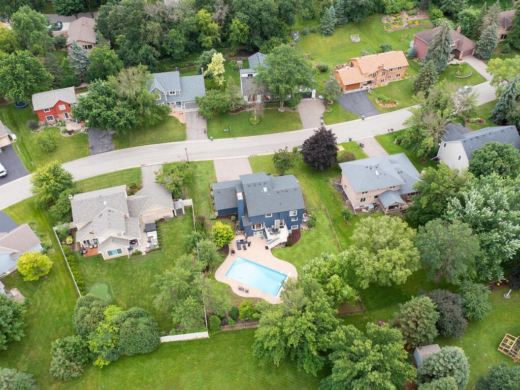 View of Residential at 18511 Maple Leaf Drive, Eden Prairie MN 55346, Eden Prairie (60 of 65) - Mike Wilen | Minnesota Team Real Estate