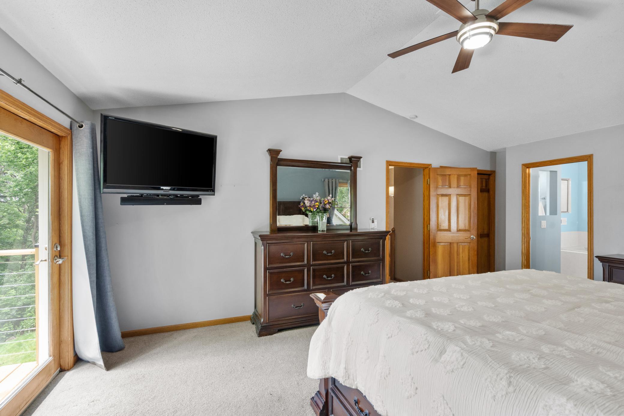 View of Residential at 9882 Purgatory Road, Eden Prairie MN 55347, Eden Prairie (16 of 74) - Mike Wilen | Minnesota Team Real Estate