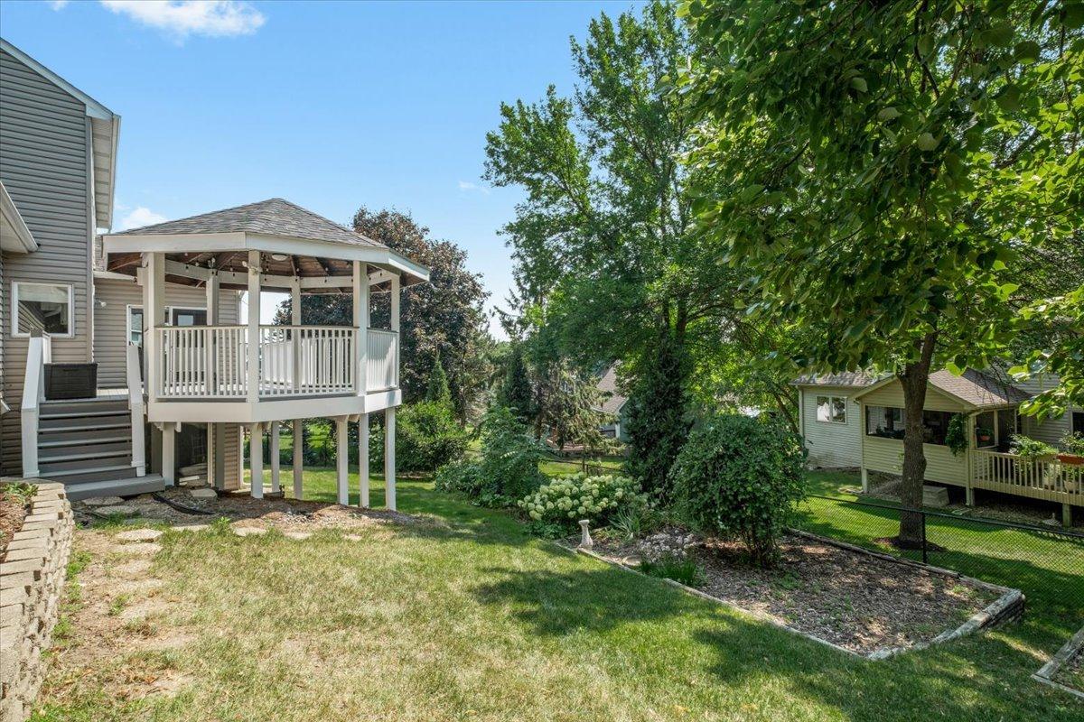 View of Residential at 794 Interlachen Draw, Woodbury MN 55125, Woodbury (43 of 44) - Mike Wilen | Minnesota Team Real Estate