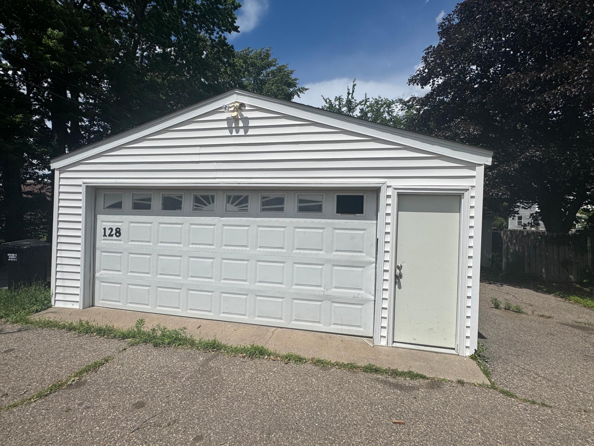 View of Residential Income at 128 4th Avenue, South Saint Paul MN 55075, South Saint Paul (4 of 12) - Mike Wilen | Minnesota Team Real Estate