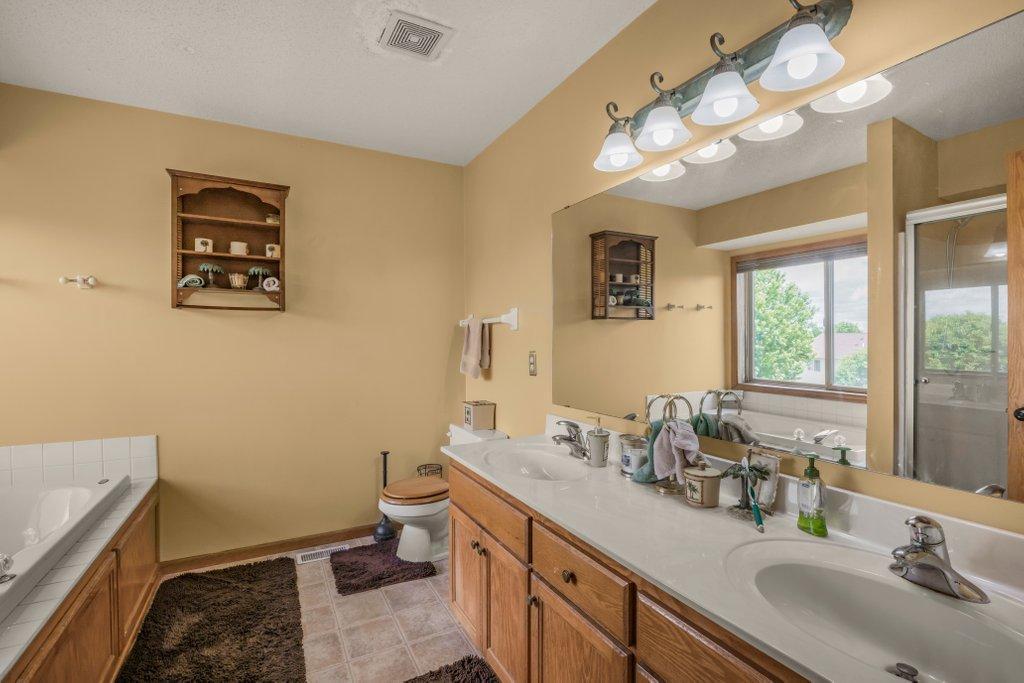 View of Residential at 2051 River Bend Trail, Mayer MN 55360, Mayer (18 of 37) - Mike Wilen | Minnesota Team Real Estate