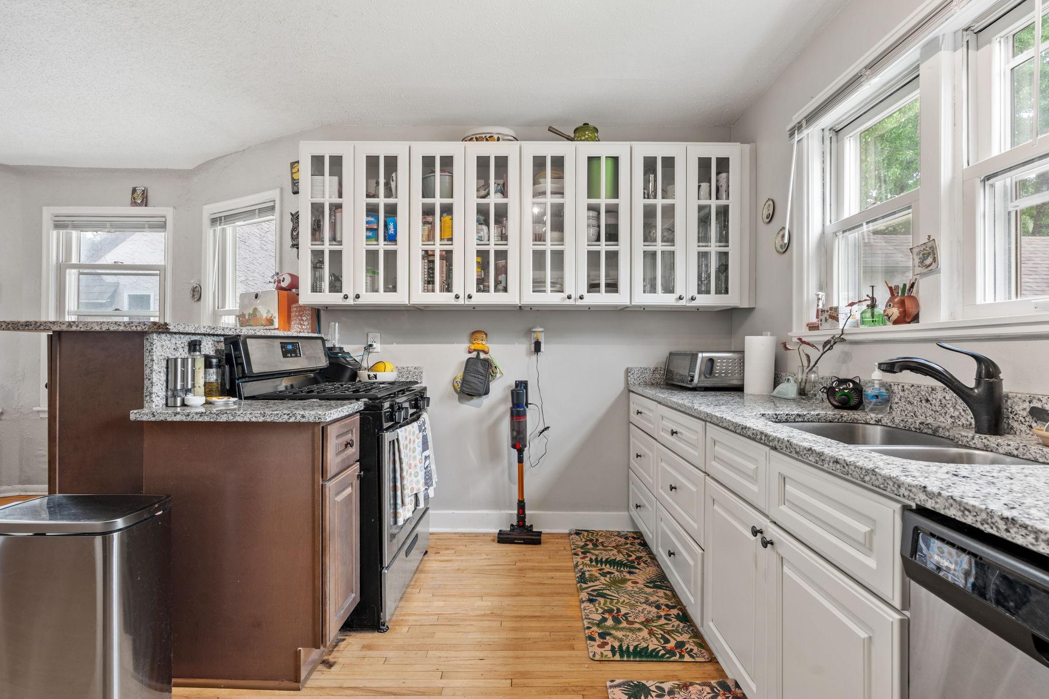 View of Residential at 4846 Park Avenue, Minneapolis MN 55417, Minneapolis (10 of 24) - Mike Wilen | Minnesota Team Real Estate