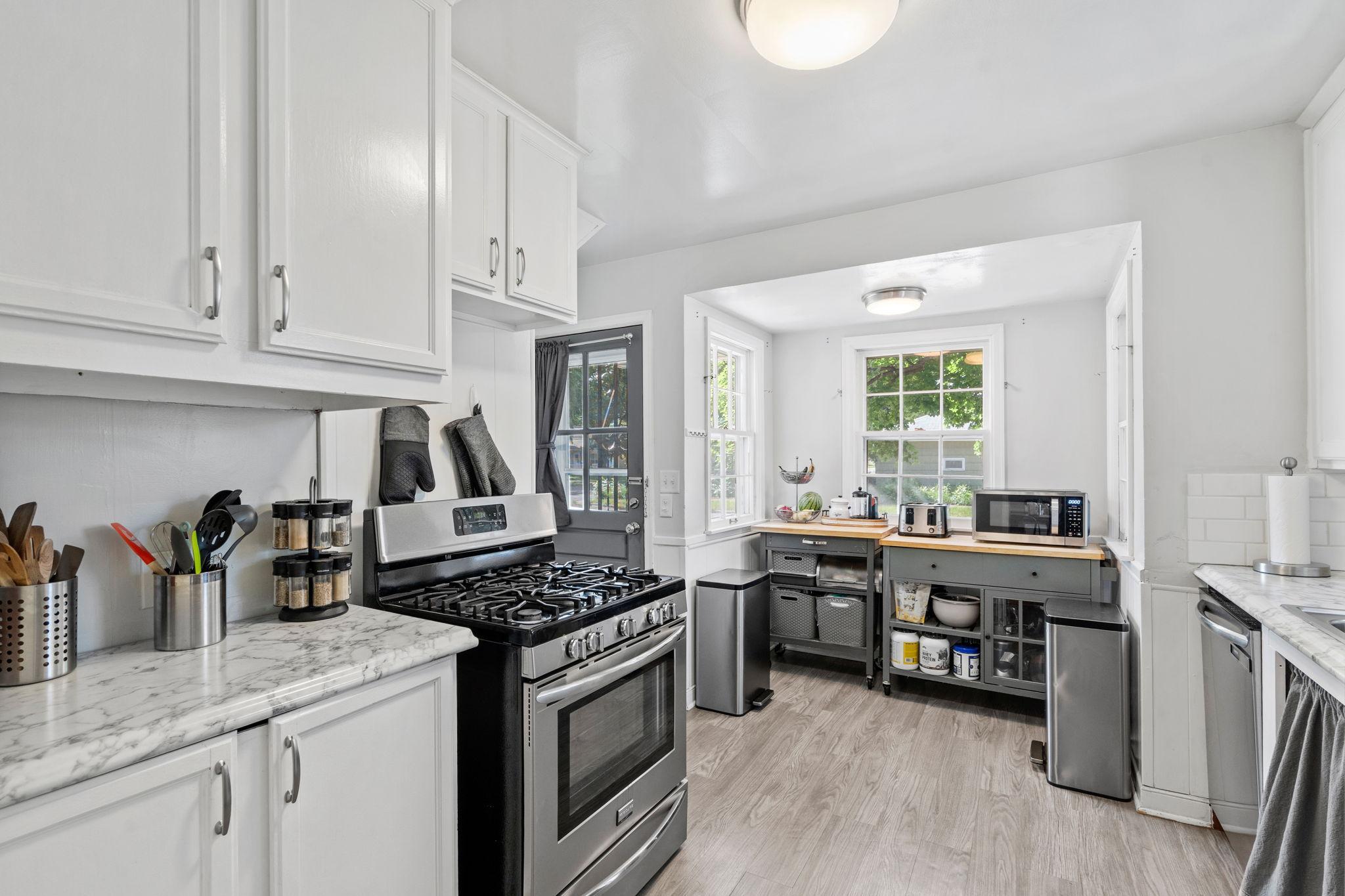 View of Residential at 7244 Oliver Avenue, Richfield MN 55423, Richfield (10 of 42) - Mike Wilen | Minnesota Team Real Estate
