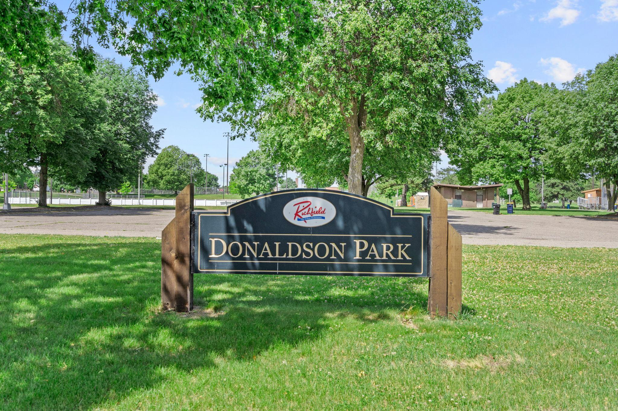 View of Residential at 7244 Oliver Avenue, Richfield MN 55423, Richfield (38 of 42) - Mike Wilen | Minnesota Team Real Estate