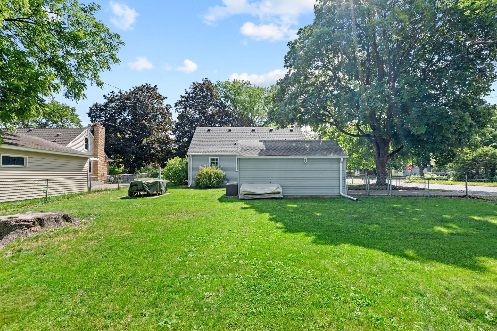View of Residential at 7244 Oliver Avenue, Richfield MN 55423, Richfield (35 of 42) - Mike Wilen | Minnesota Team Real Estate