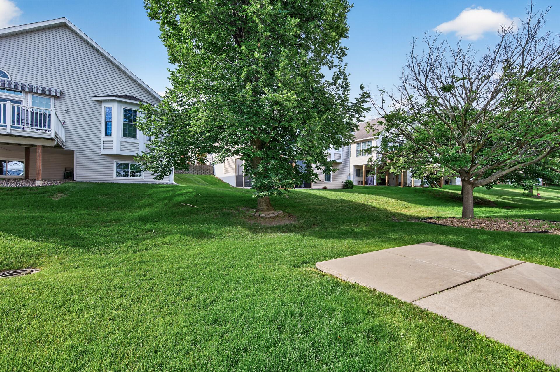 View of Residential at 442 Meadowood Lane, Burnsville MN 55337, Burnsville (44 of 45) - Mike Wilen | Minnesota Team Real Estate