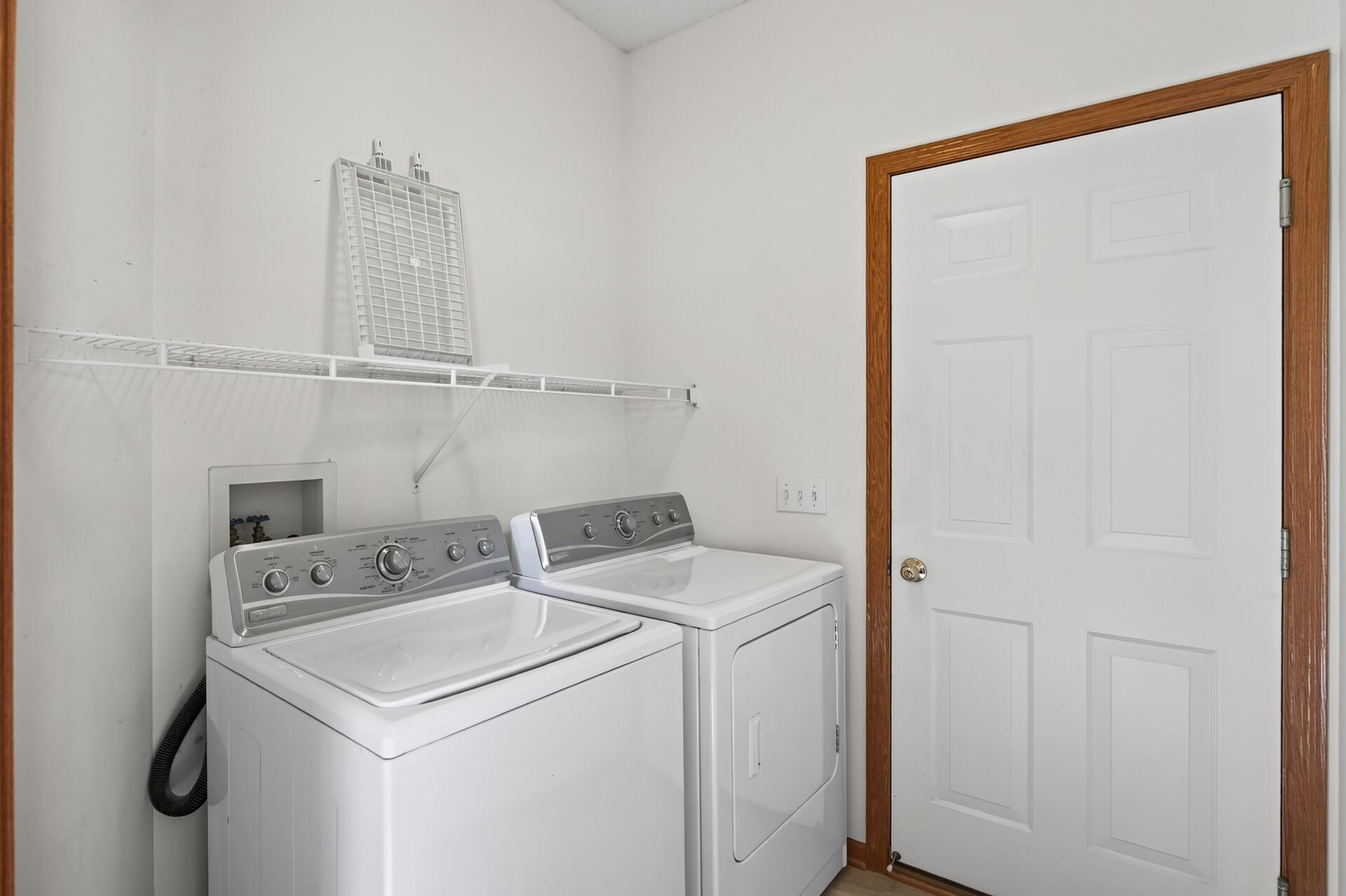View of Residential at 442 Meadowood Lane, Burnsville MN 55337, Burnsville (37 of 45) - Mike Wilen | Minnesota Team Real Estate
