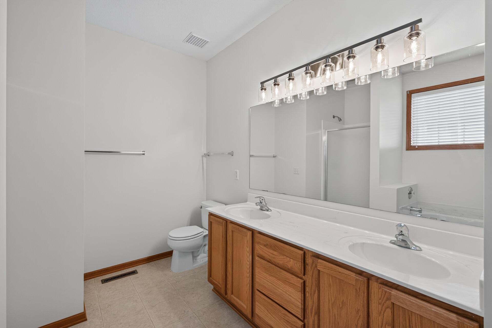 View of Residential at 442 Meadowood Lane, Burnsville MN 55337, Burnsville (25 of 45) - Mike Wilen | Minnesota Team Real Estate