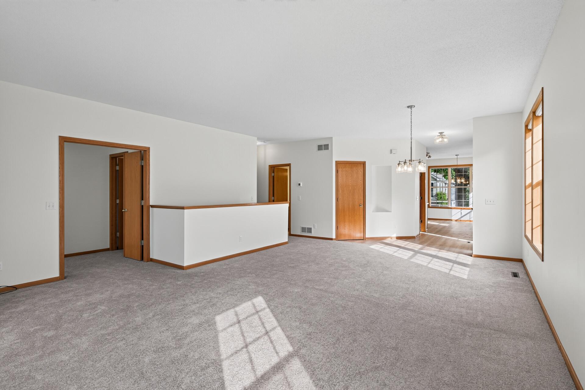 View of Residential at 442 Meadowood Lane, Burnsville MN 55337, Burnsville (14 of 45) - Mike Wilen | Minnesota Team Real Estate