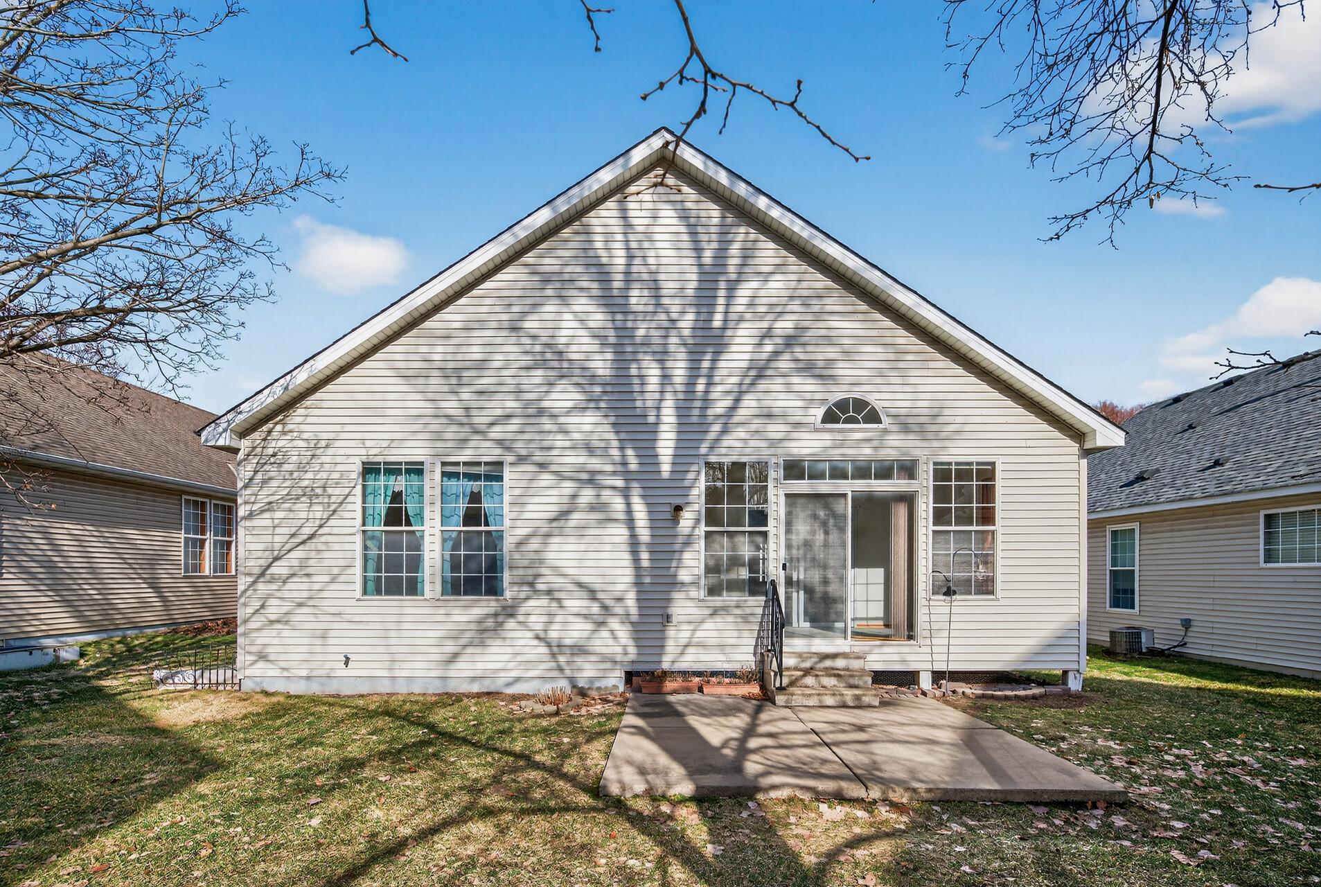 View of Residential at 442 Meadowood Lane, Burnsville MN 55337, Burnsville (40 of 45) - Mike Wilen | Minnesota Team Real Estate