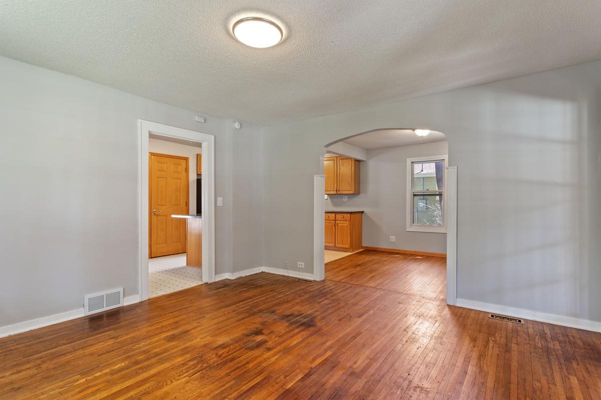 View of Residential at 15240 9th Avenue, Plymouth MN 55447, Plymouth (6 of 27) - Mike Wilen | Minnesota Team Real Estate