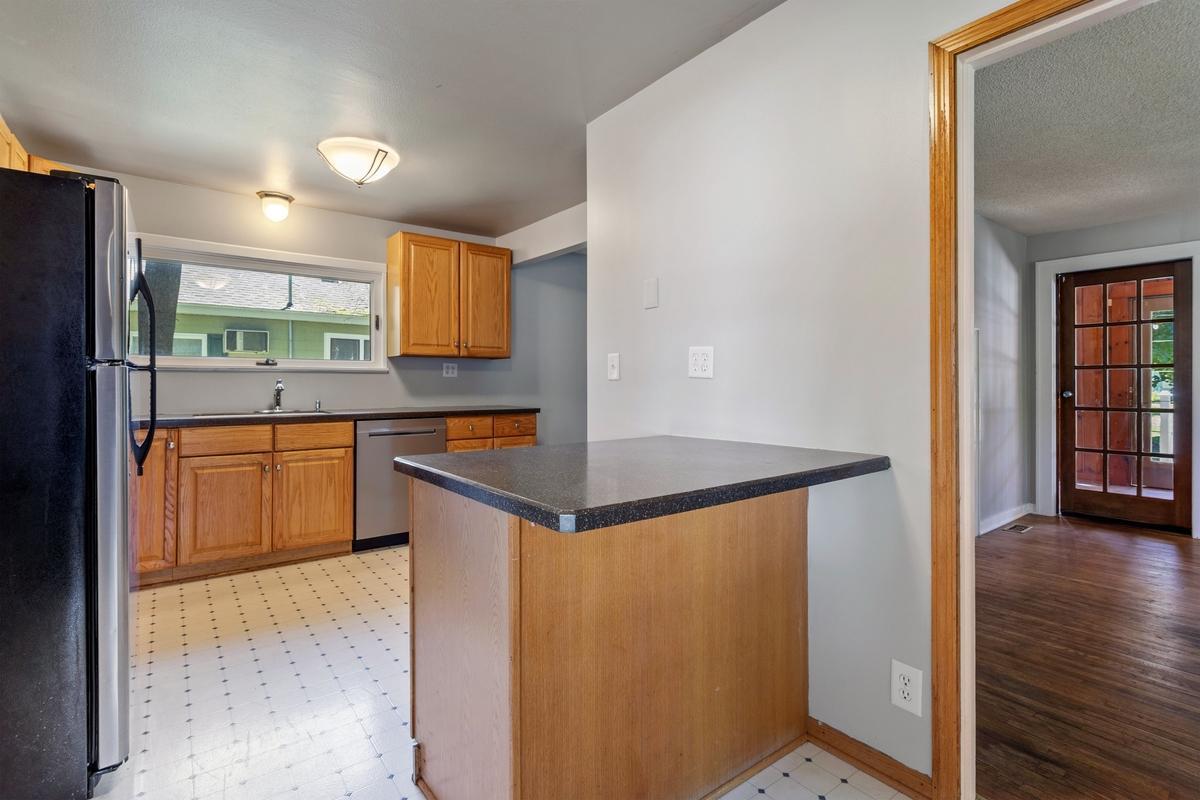 View of Residential at 15240 9th Avenue, Plymouth MN 55447, Plymouth (5 of 27) - Mike Wilen | Minnesota Team Real Estate