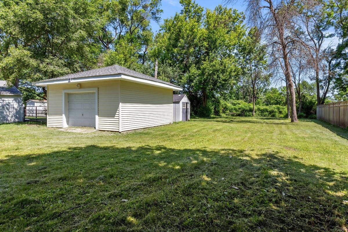 View of Residential at 15240 9th Avenue, Plymouth MN 55447, Plymouth (21 of 27) - Mike Wilen | Minnesota Team Real Estate