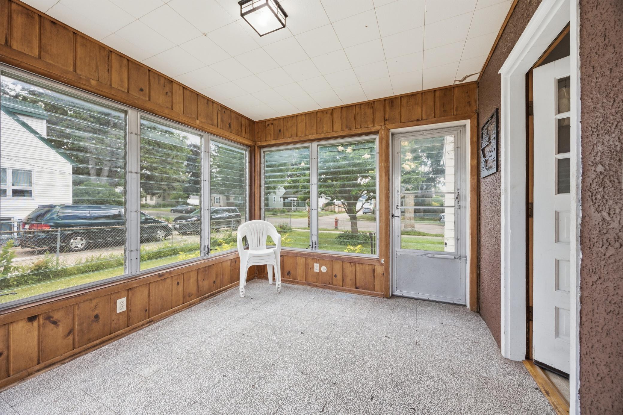 View of Residential at 1951 Fremont Avenue, Saint Paul MN 55119, Saint Paul (12 of 25) - Mike Wilen | Minnesota Team Real Estate