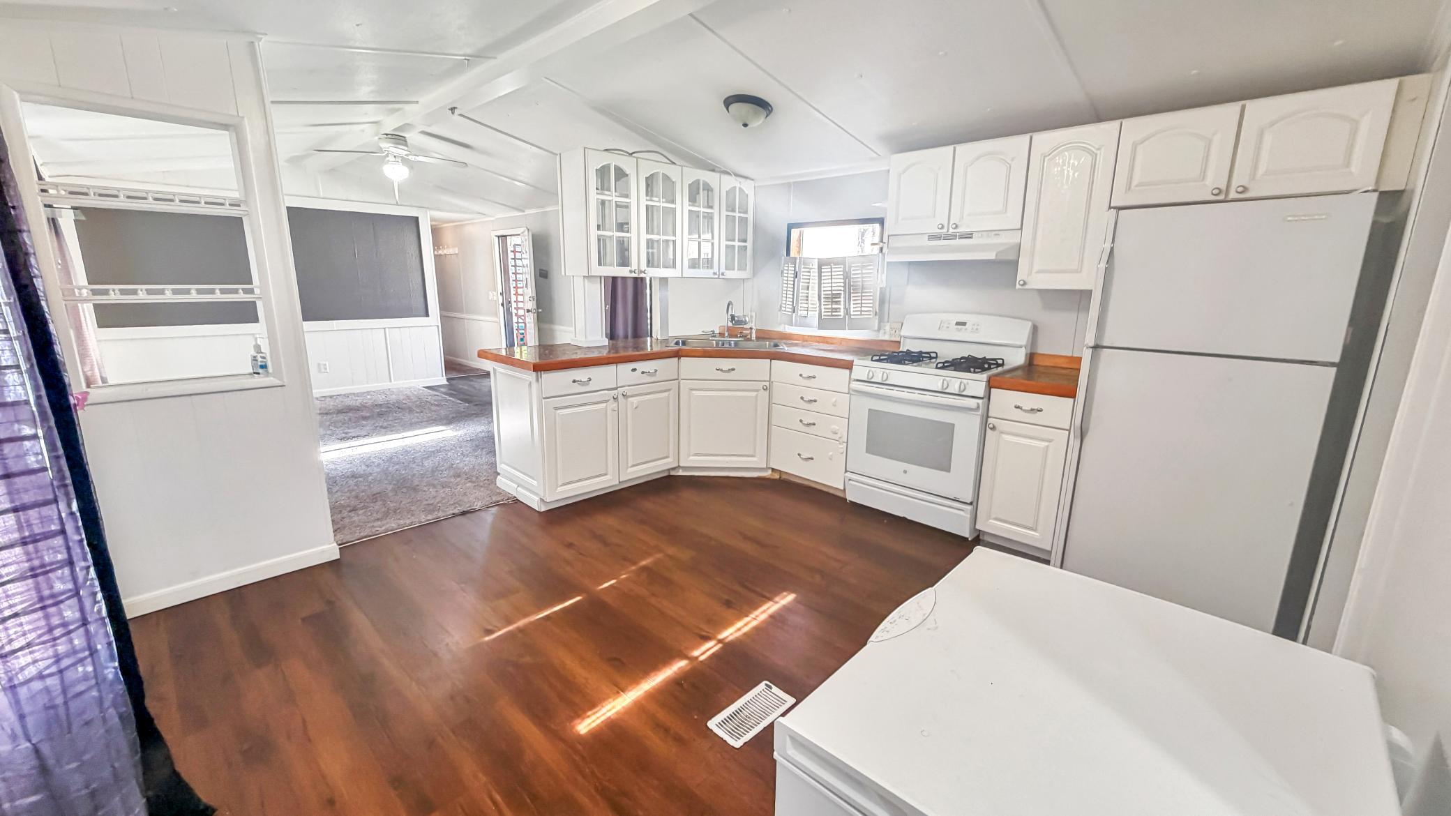 View of Residential at 2626 Oak Hill Court, Maplewood MN 55119, Maplewood (10 of 23) - Mike Wilen | Minnesota Team Real Estate