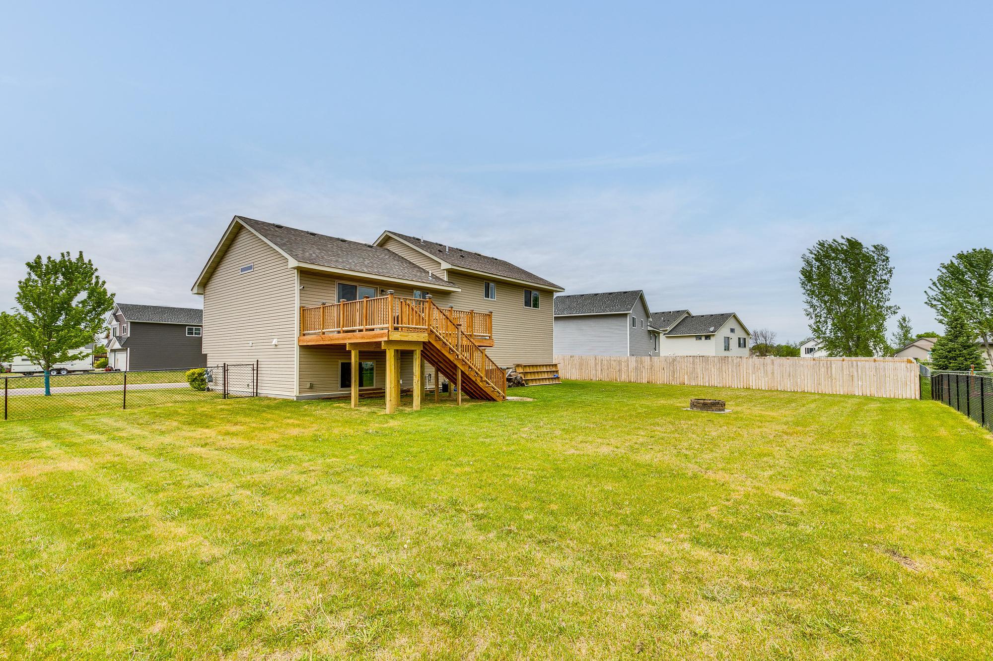 View of Residential at 37621 Hawthorne Avenue, North Branch MN 55056, North Branch (22 of 24) - Mike Wilen | Minnesota Team Real Estate
