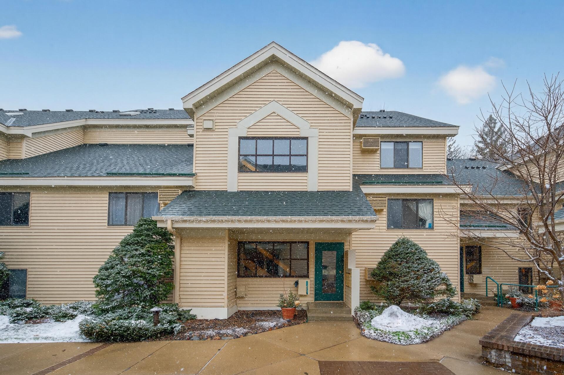 View of Residential at 7606 York Avenue #7107, Edina MN 55435, Edina (39 of 53) - Mike Wilen | Minnesota Team Real Estate