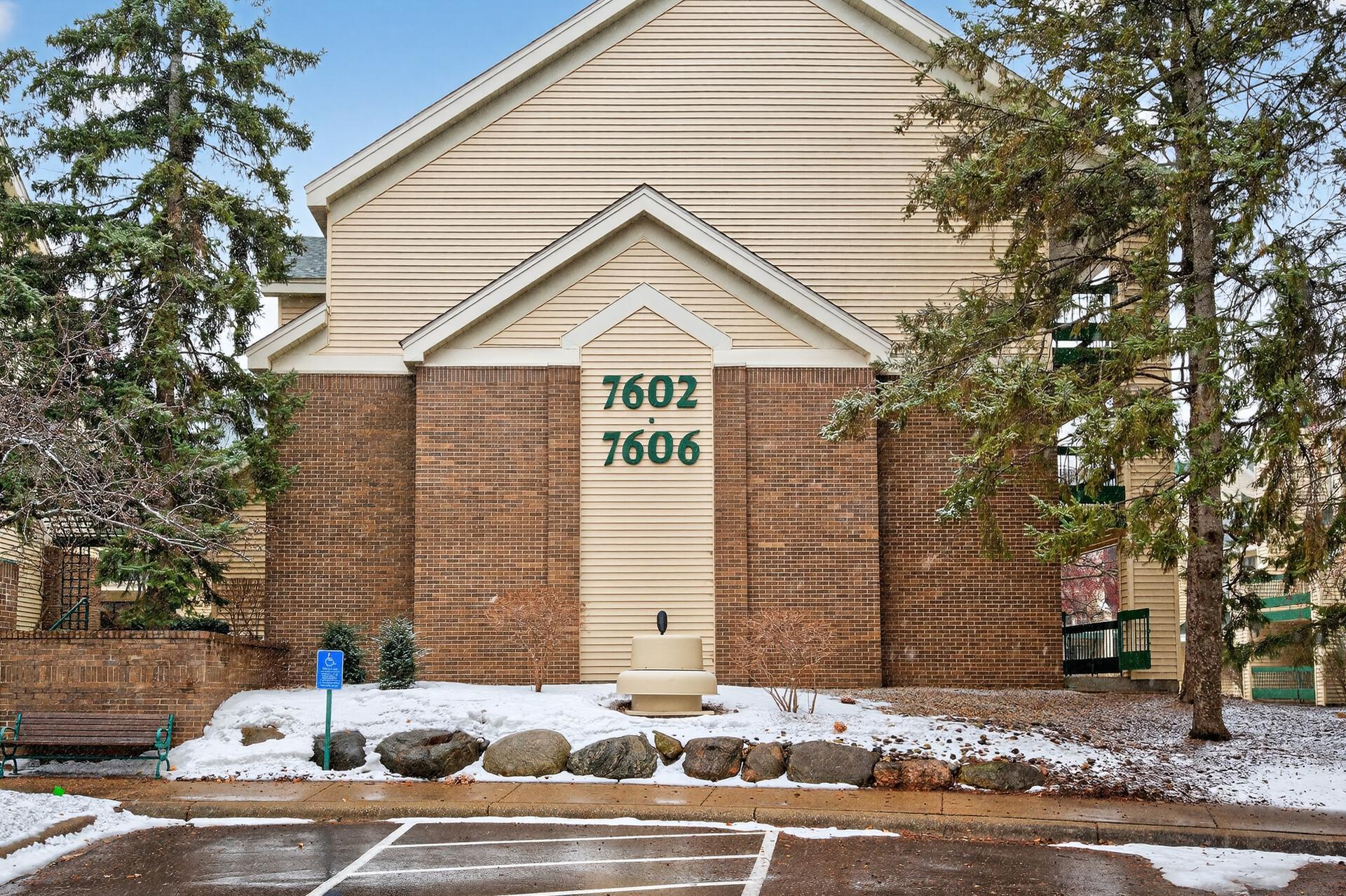 View of Residential at 7606 York Avenue #7107, Edina MN 55435, Edina (40 of 53) - Mike Wilen | Minnesota Team Real Estate