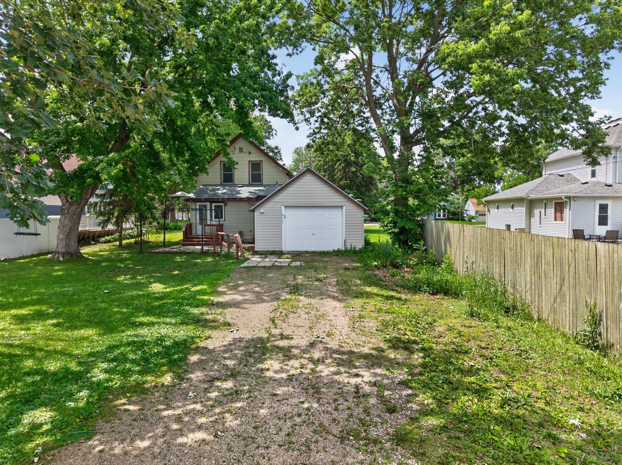 View of Residential at 317 4th Street, Le Sueur MN 56058, Le Sueur (2 of 33) - Mike Wilen | Minnesota Team Real Estate