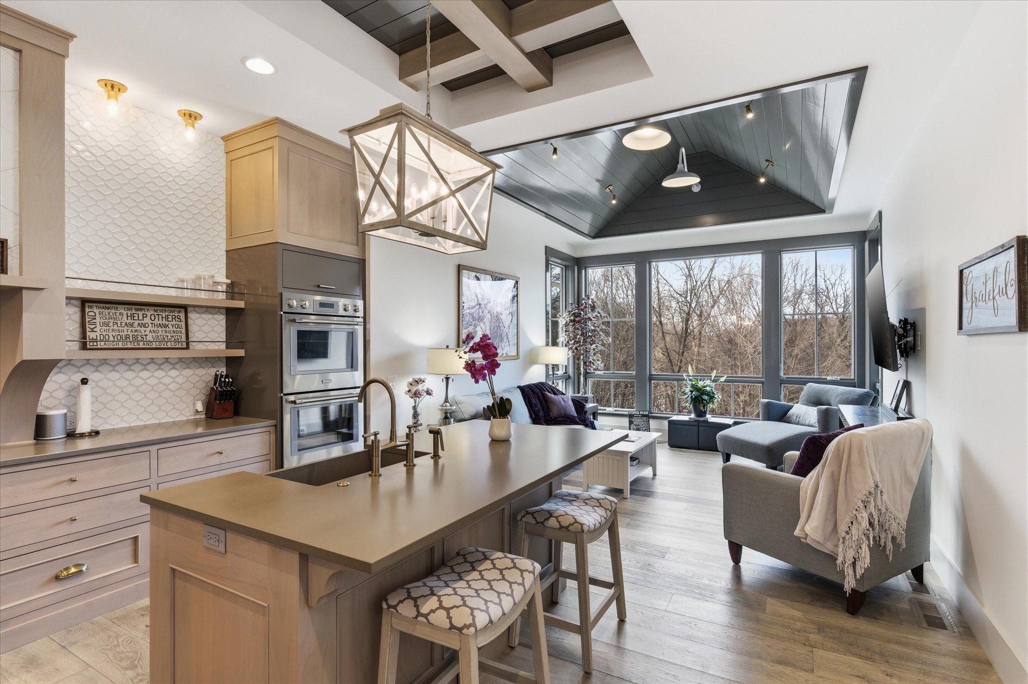 View of Residential at 9810 Sky Lane, Eden Prairie MN 55347, Eden Prairie (21 of 93) - Mike Wilen | Minnesota Team Real Estate