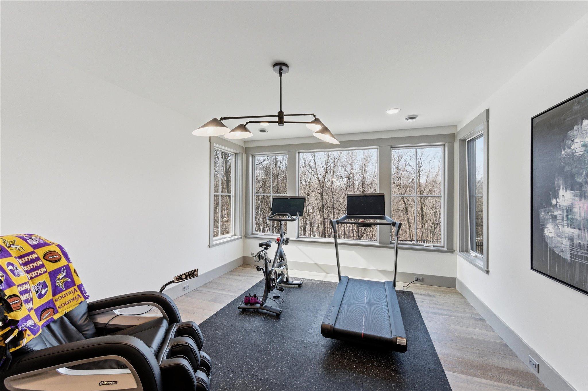 View of Residential at 9810 Sky Lane, Eden Prairie MN 55347, Eden Prairie (71 of 93) - Mike Wilen | Minnesota Team Real Estate