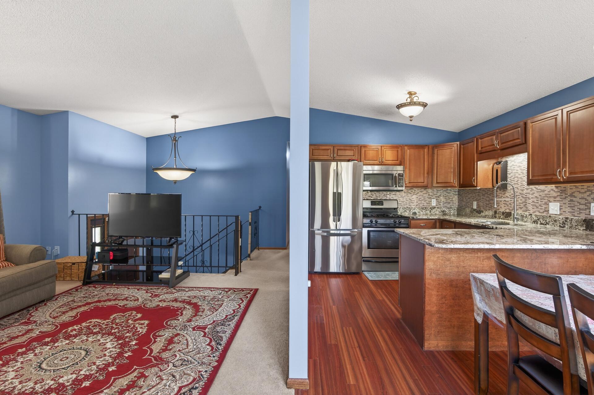 View of Residential at 929 94th Avenue, Blaine MN 55434, Blaine (11 of 27) - Mike Wilen | Minnesota Team Real Estate
