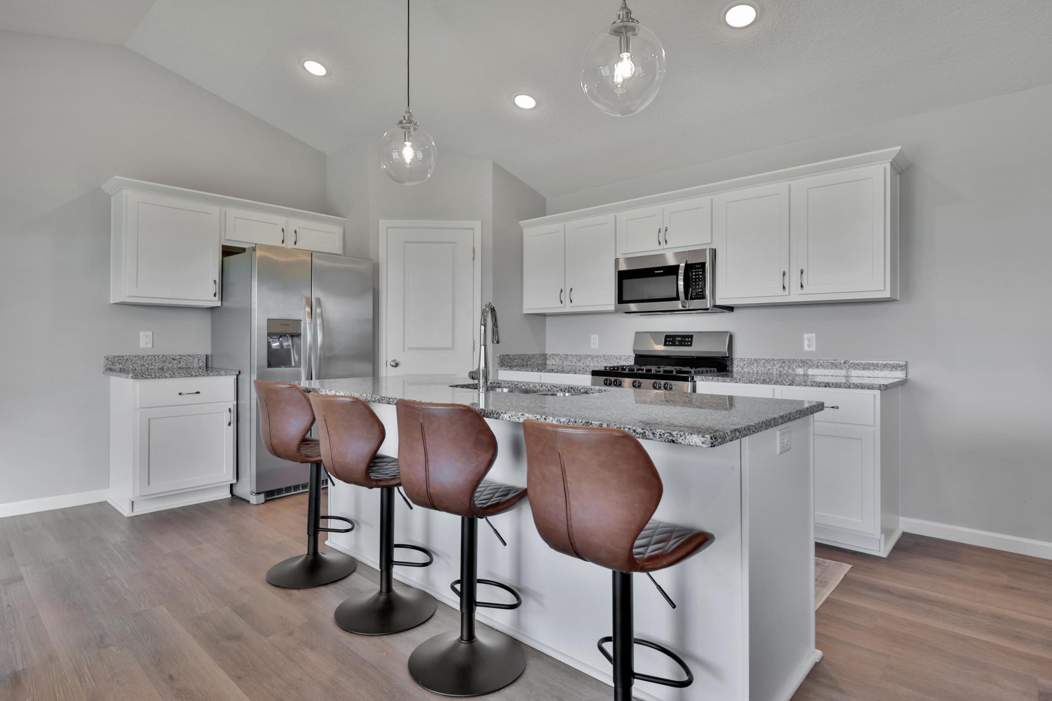 View of Residential at 6764 101st Street, Cottage Grove MN 55016, Cottage Grove (13 of 39) - Mike Wilen | Minnesota Team Real Estate