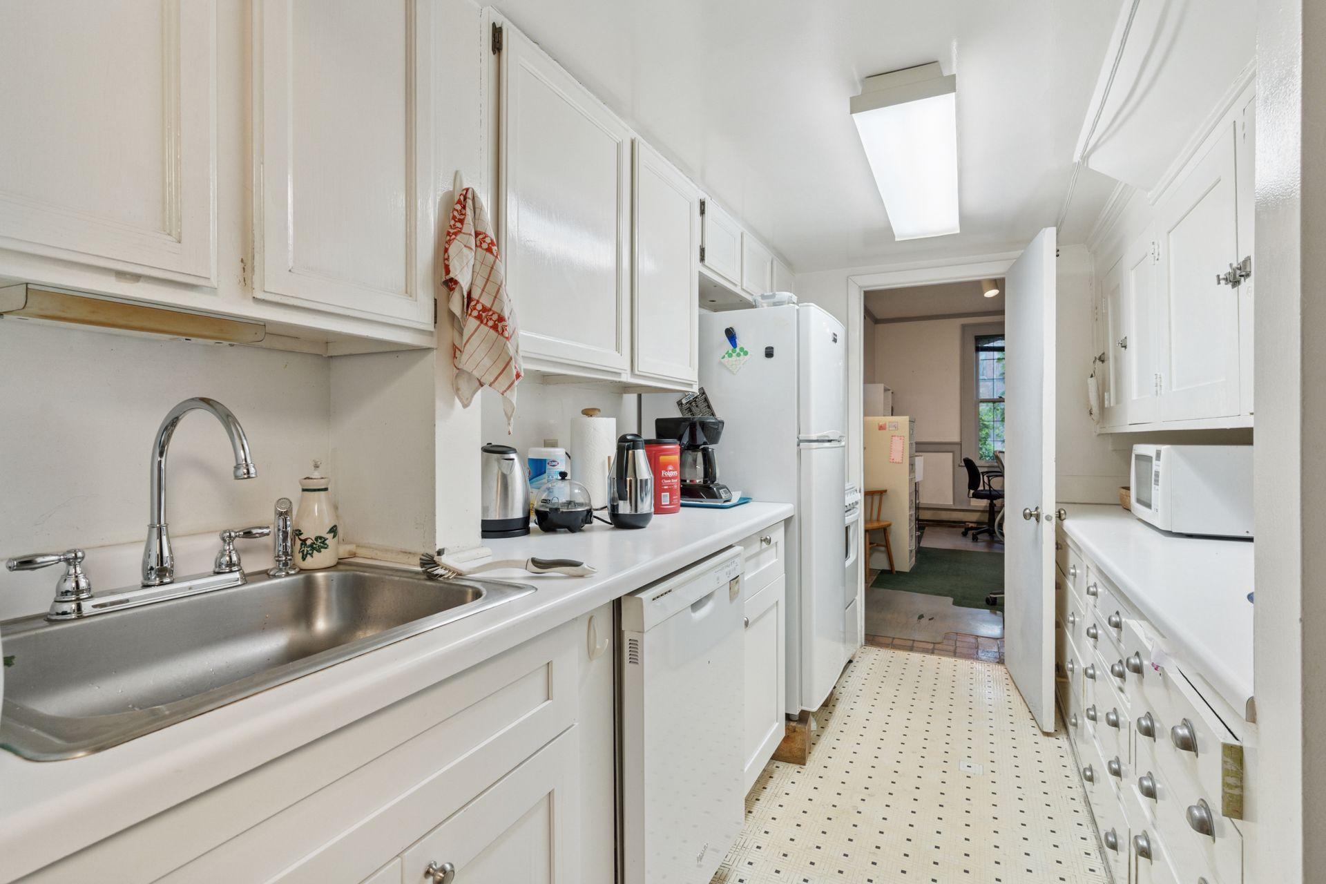 View of Commercial Sale at 2318 1st Avenue, Minneapolis MN 55404, Minneapolis (21 of 67) - Mike Wilen | Minnesota Team Real Estate
