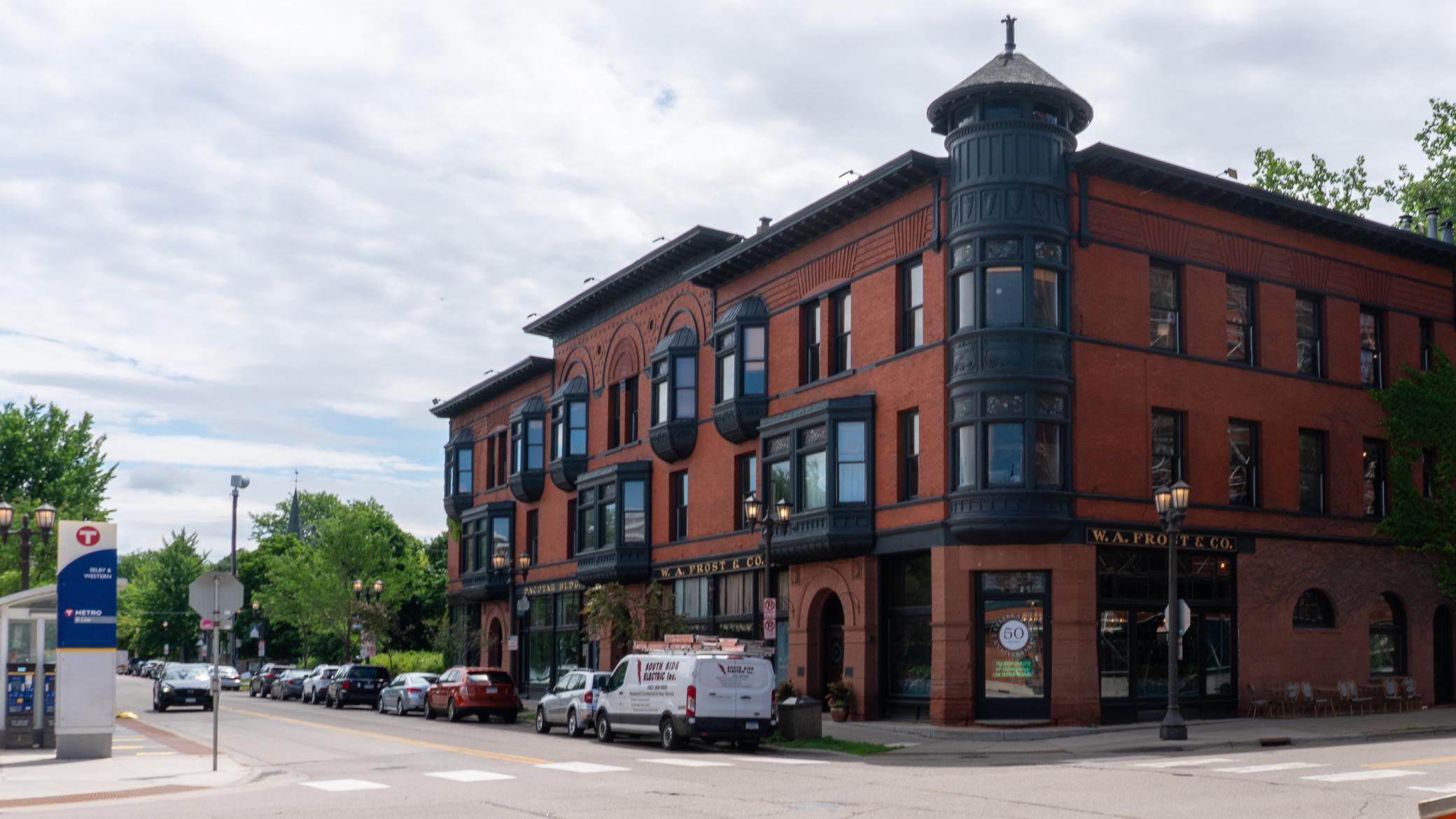 View of Residential at 544 Portland Avenue #1, Saint Paul MN 55102, Saint Paul (26 of 31) - Mike Wilen | Minnesota Team Real Estate