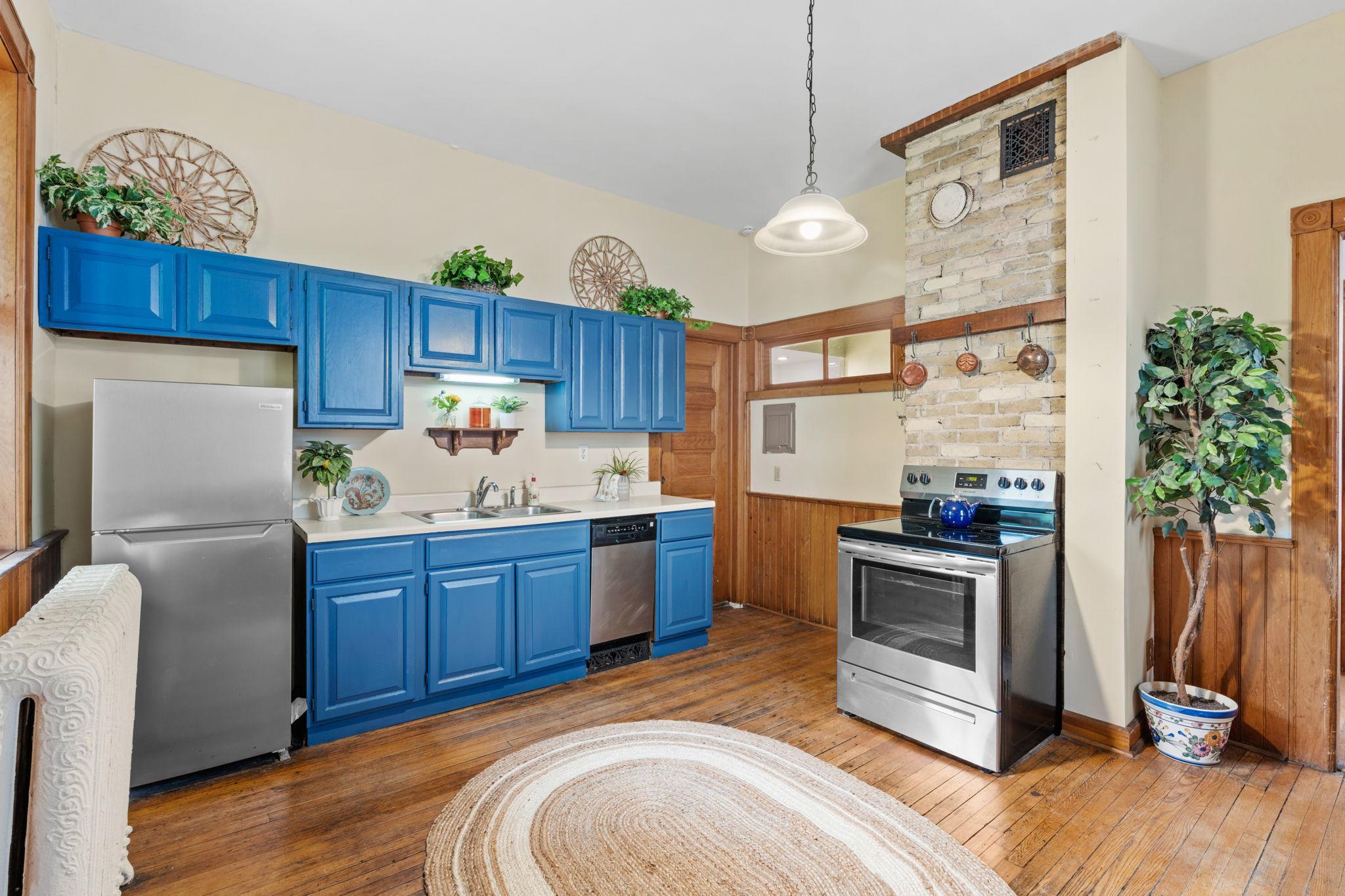 View of Residential at 544 Portland Avenue #1, Saint Paul MN 55102, Saint Paul (12 of 31) - Mike Wilen | Minnesota Team Real Estate