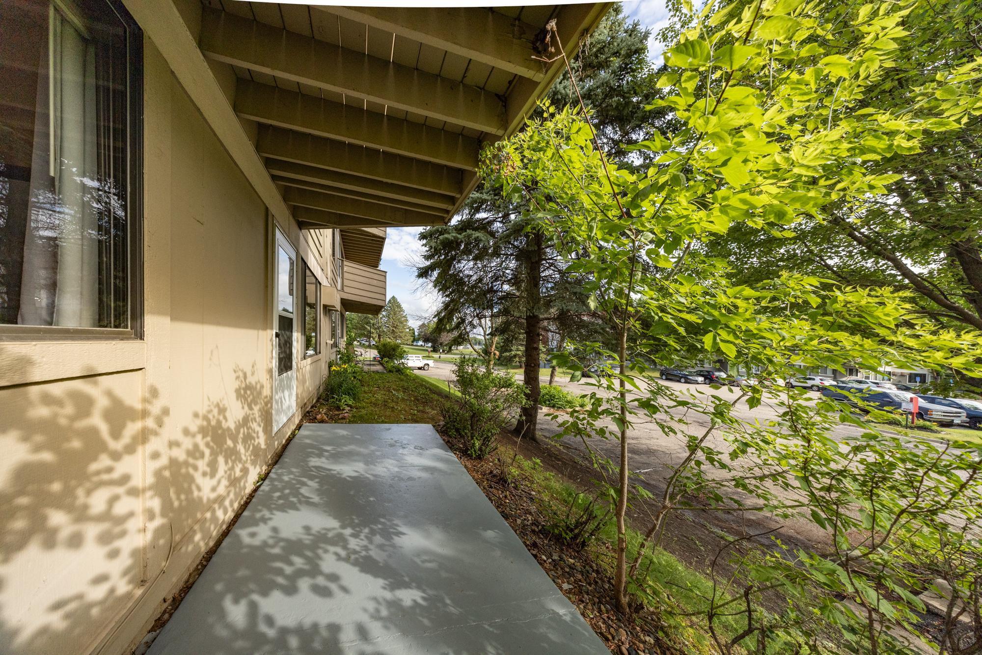 View of Residential at 3917 Heritage Hills Drive #102, Bloomington MN 55437, Bloomington (9 of 24) - Mike Wilen | Minnesota Team Real Estate