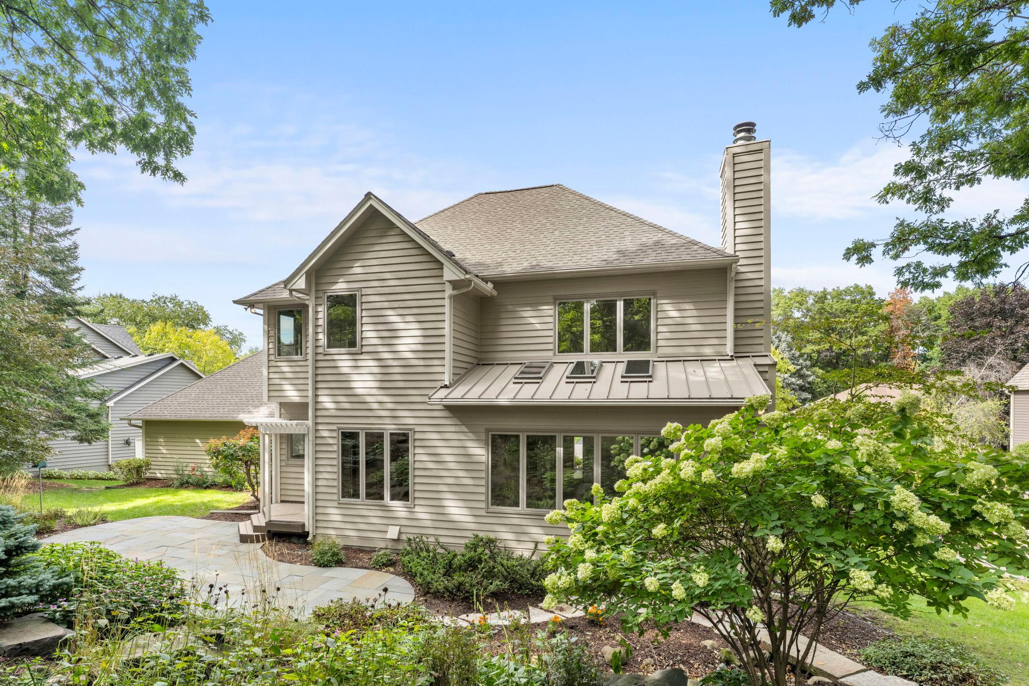 View of Residential at 6370 129th Street, Apple Valley MN 55124, Apple Valley (59 of 66) - Mike Wilen | Minnesota Team Real Estate