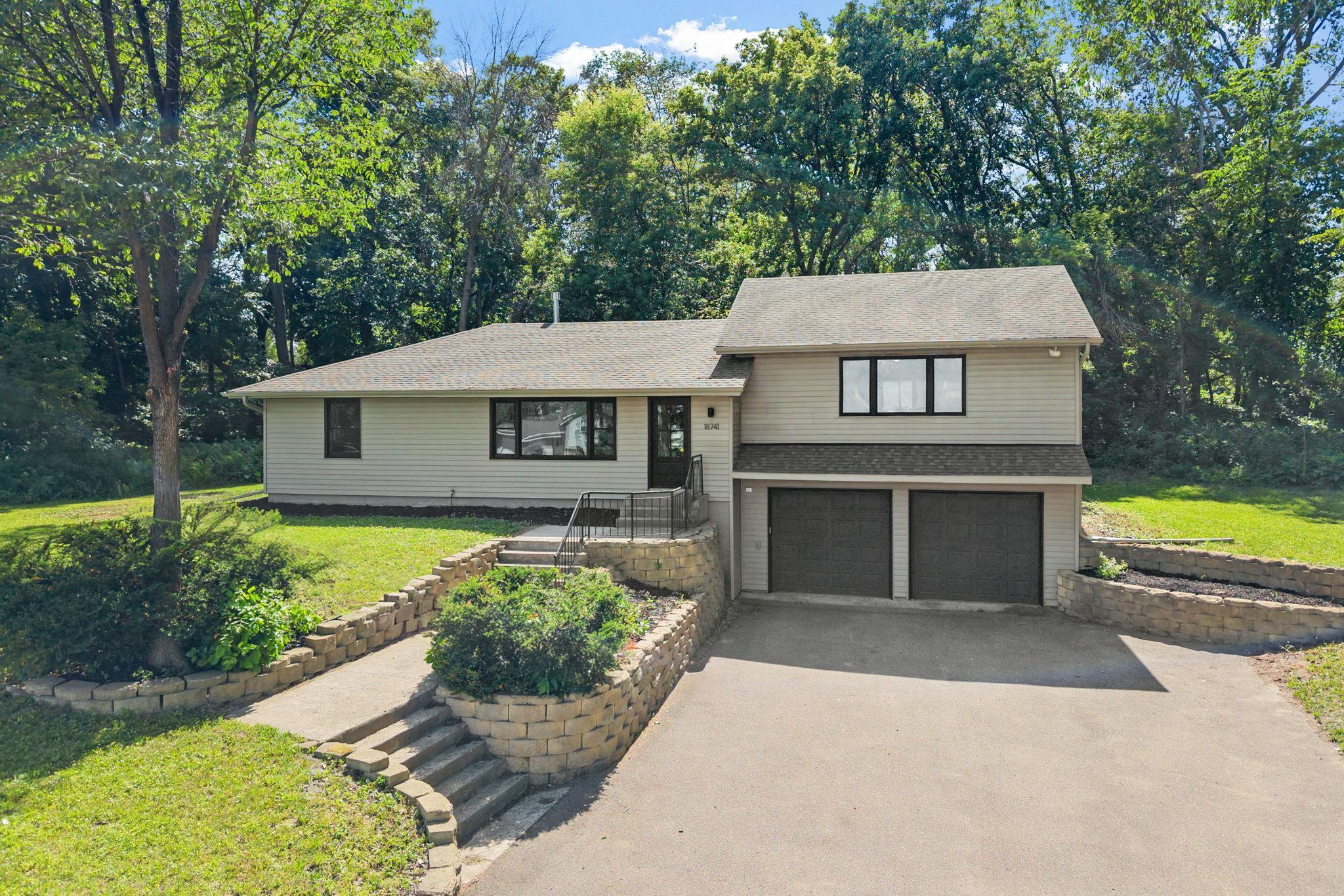 View of Residential at 18741 Highview Avenue, Lakeville MN 55044, Lakeville (32 of 41) - Mike Wilen | Minnesota Team Real Estate