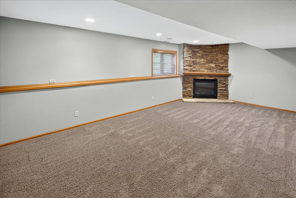 View of Residential at 4708 Weston Hills Drive, Eagan MN 55123, Eagan (42 of 49) - Mike Wilen | Minnesota Team Real Estate
