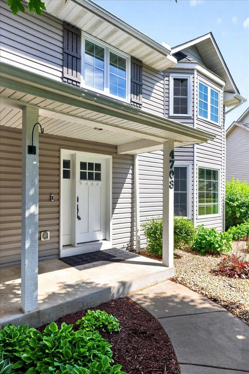 View of Residential at 4708 Weston Hills Drive, Eagan MN 55123, Eagan (2 of 49) - Mike Wilen | Minnesota Team Real Estate