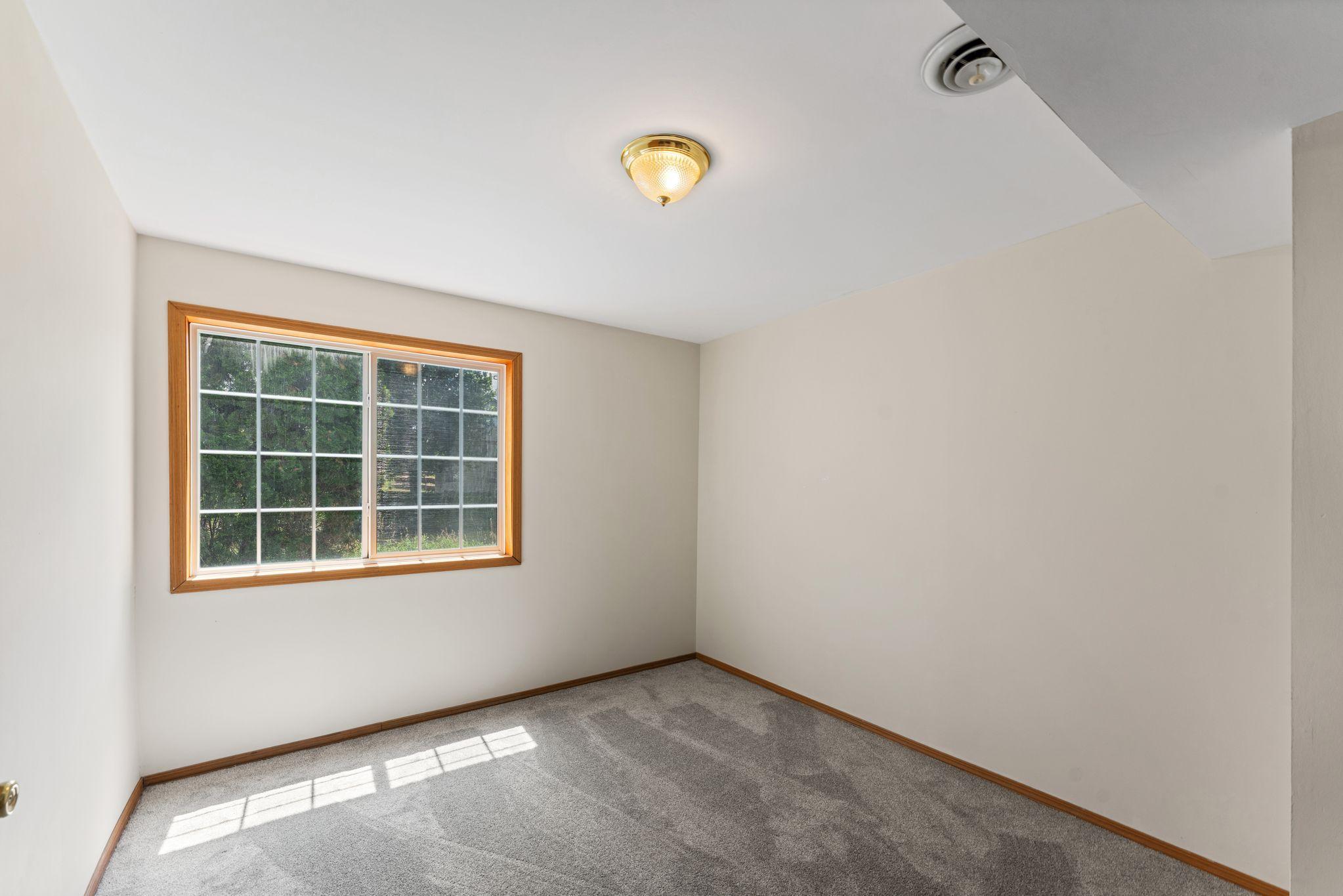 View of Residential at 3309 Carnation Avenue, Brooklyn Park MN 55443, Brooklyn Park (28 of 41) - Mike Wilen | Minnesota Team Real Estate
