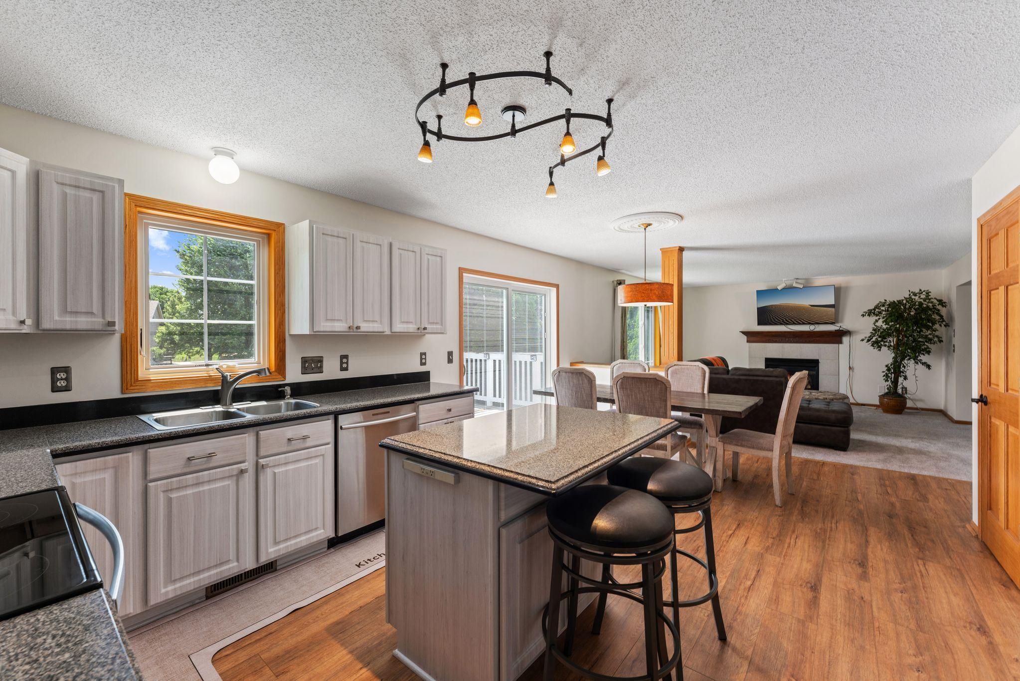 View of Residential at 3309 Carnation Avenue, Brooklyn Park MN 55443, Brooklyn Park (17 of 41) - Mike Wilen | Minnesota Team Real Estate