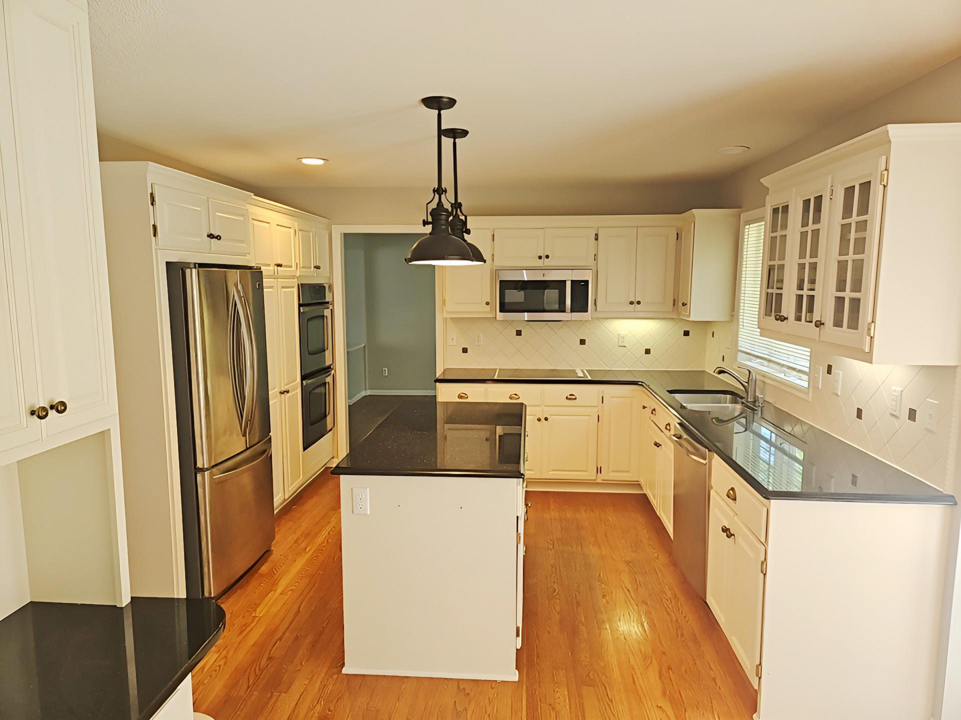 View of Residential at 8982 Hunters Trail, Woodbury MN 55125, Woodbury (11 of 41) - Mike Wilen | Minnesota Team Real Estate